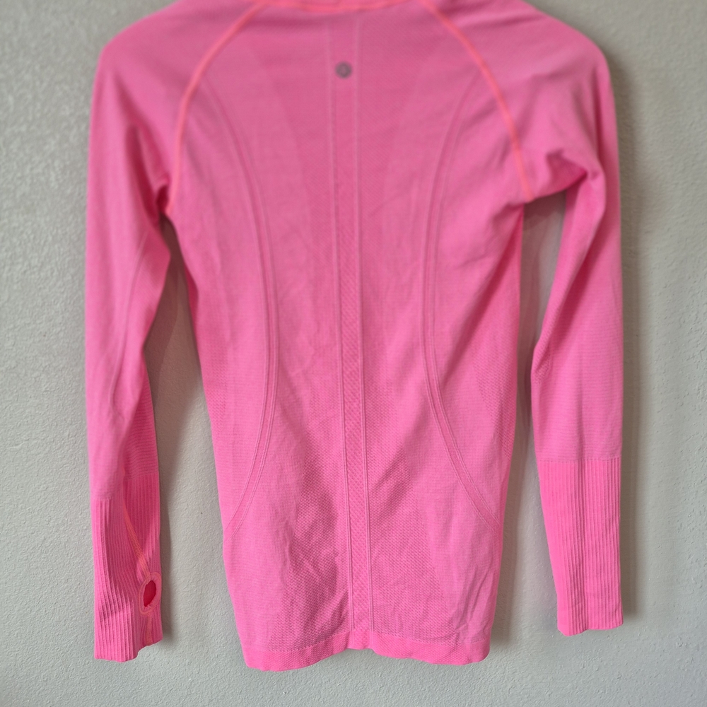 Lululemon Swiftly Tee Long Sleeve Top, Size 6 - Picture 3 of 8